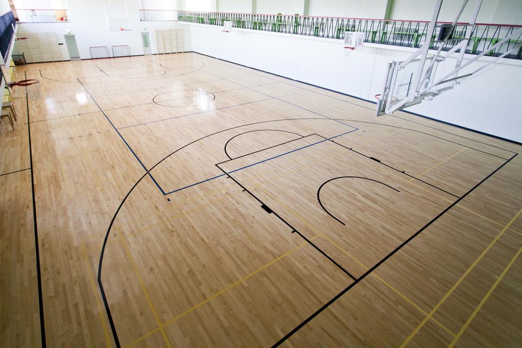 Sports Centre Haapsalu Hostel Bagian luar foto